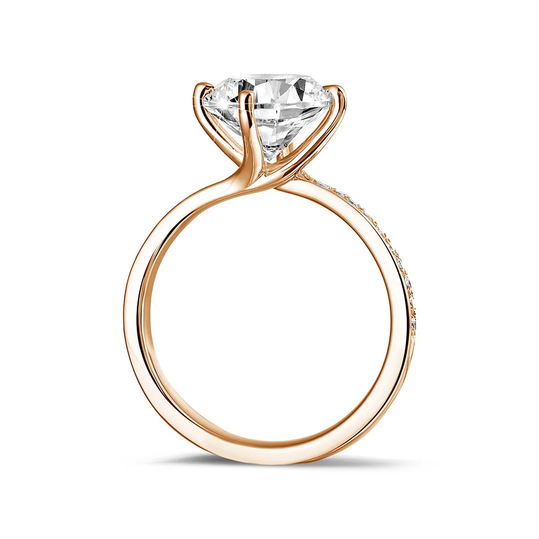 2.50 quilates anillo solitario diamante en oro rojo con diamantes en los lados 