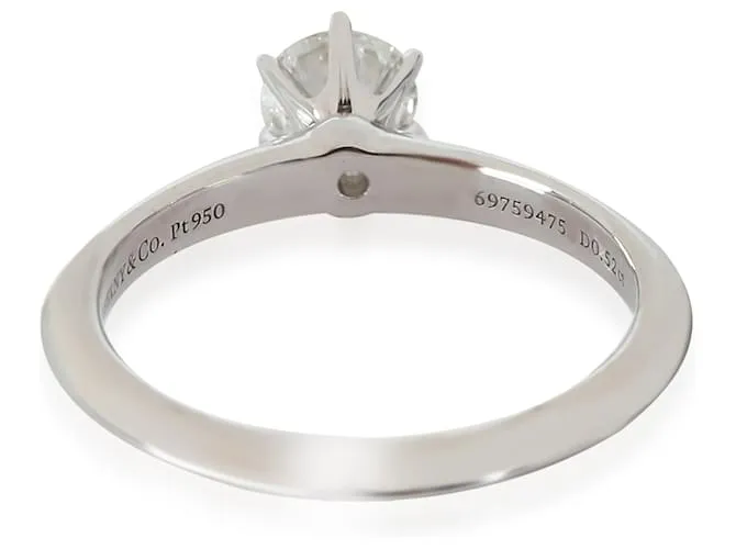Anillo de compromiso de diamante Tiffany & Co. en platino G VS1 0,52 CTW 