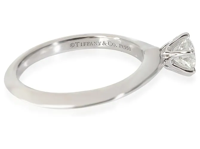 Anillo de compromiso de diamante Tiffany & Co. en platino G VS1 0,52 CTW 