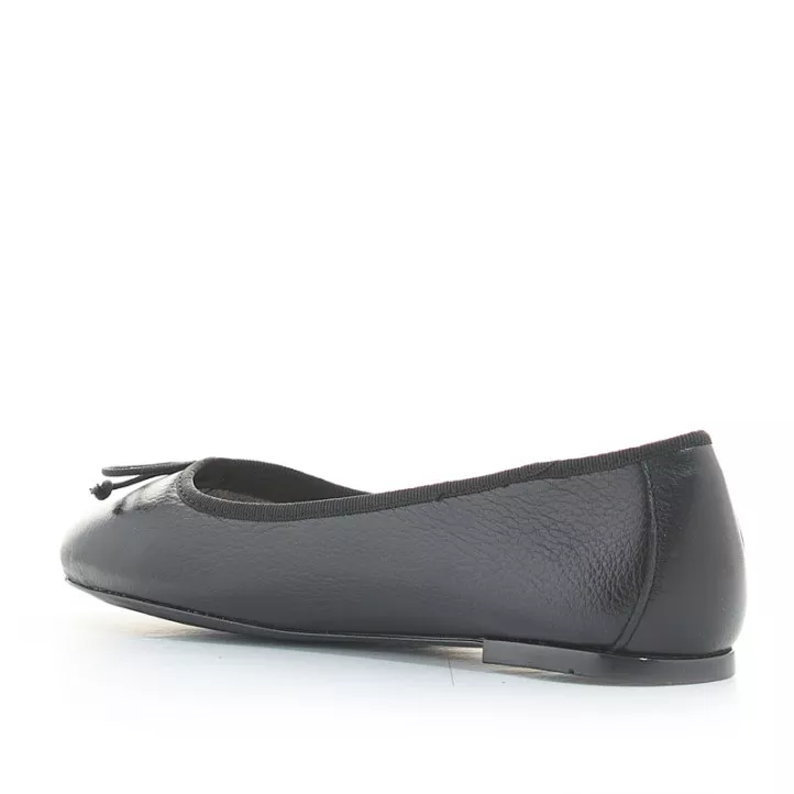 Bailarinas Suite009 de piel negras con lazo