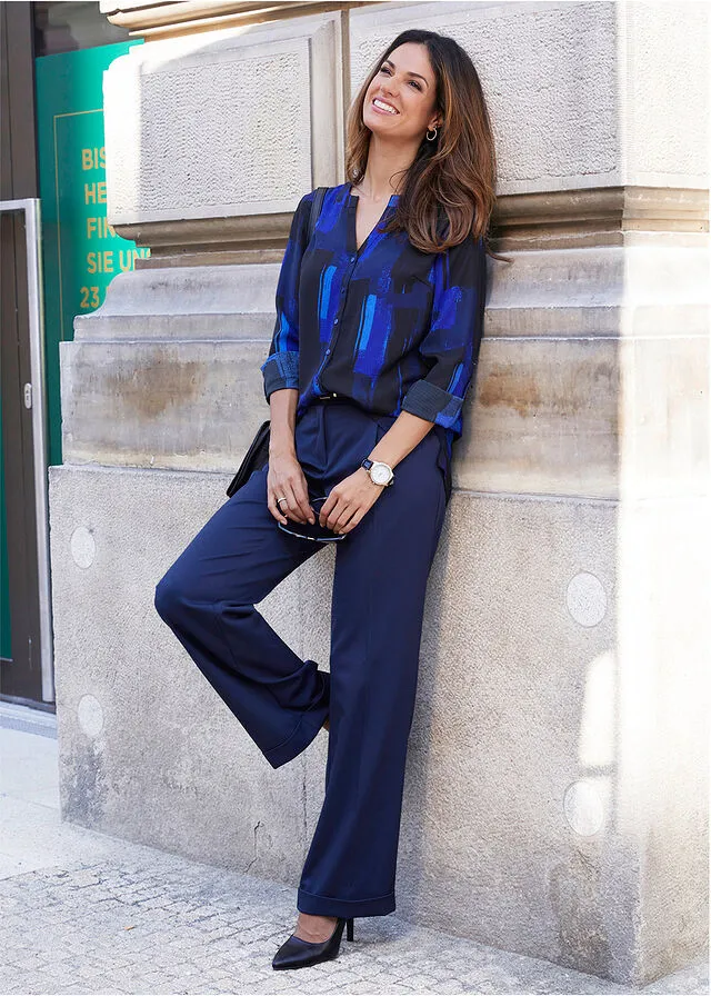 Blusa larga con estampado Azul zafiro-negro