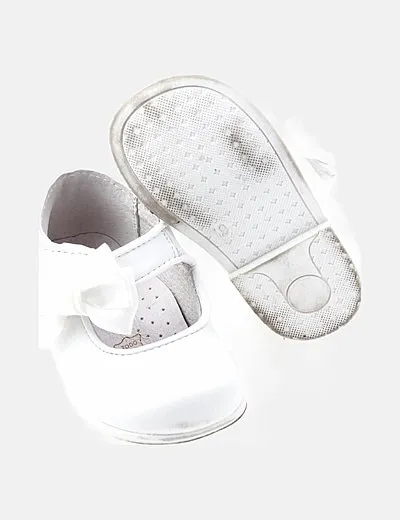 Bubble Zapato blanco detalle lazo