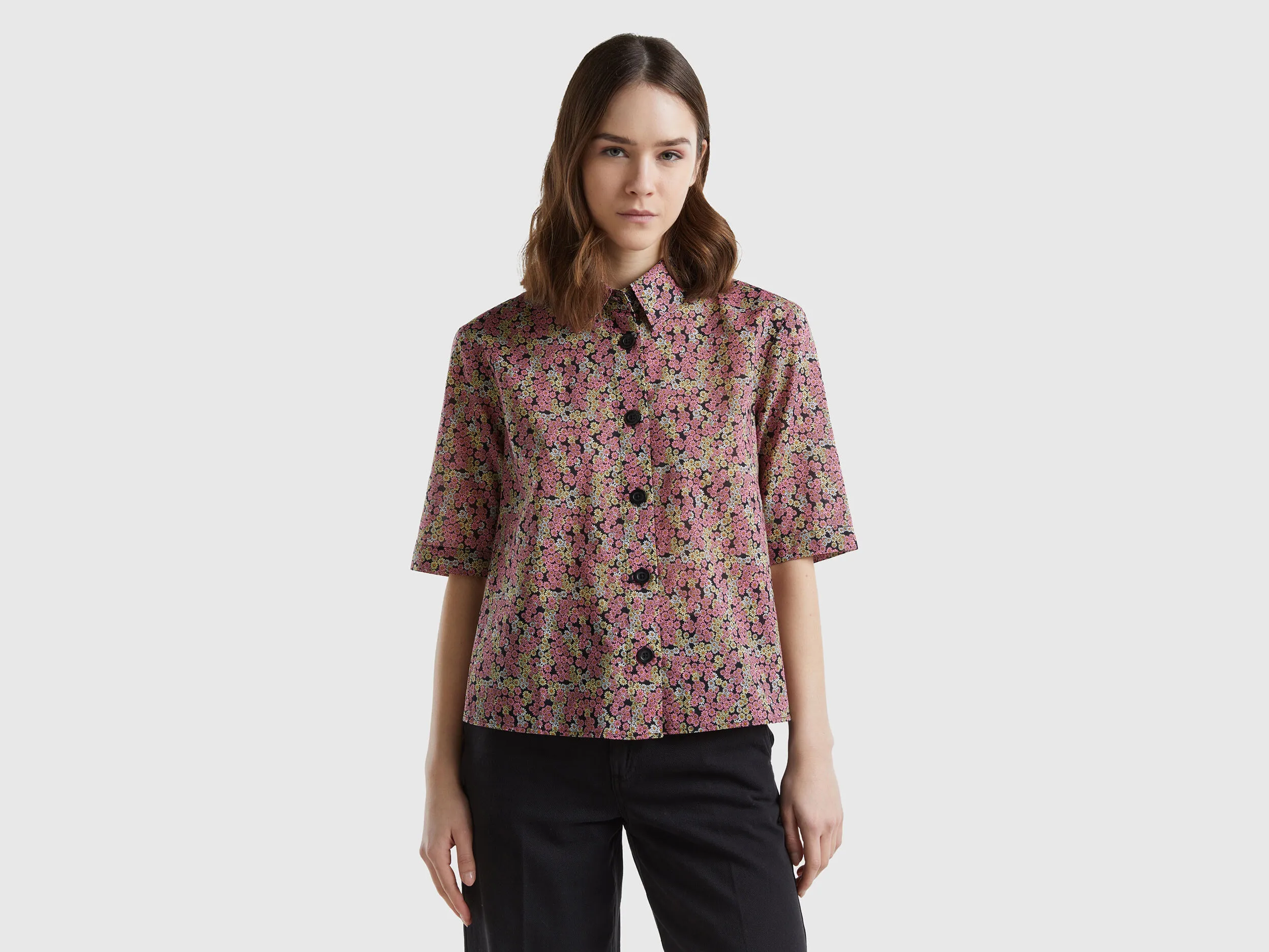 Camisa estampada de manga corta