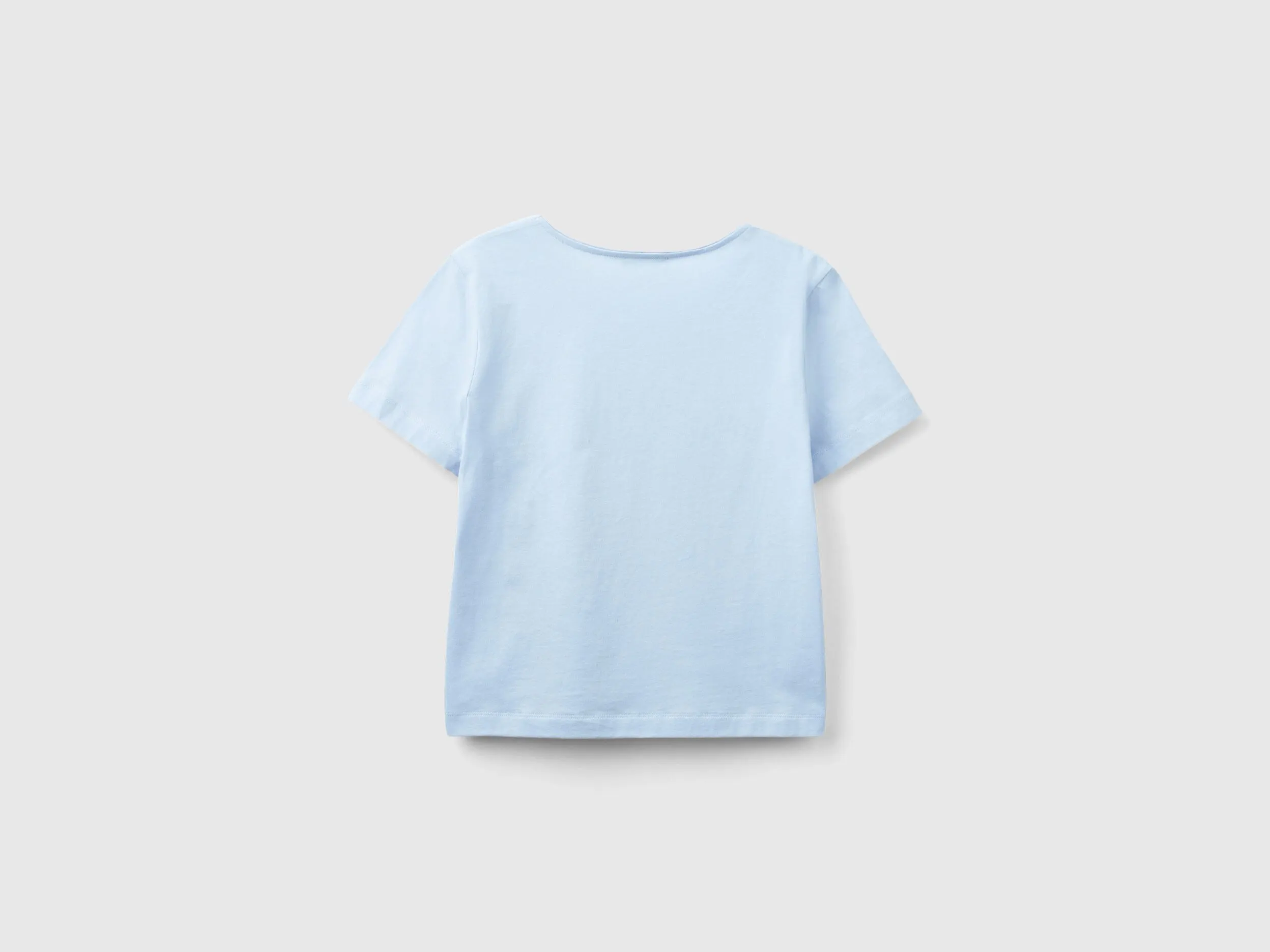 Camiseta de manga corta con abertura