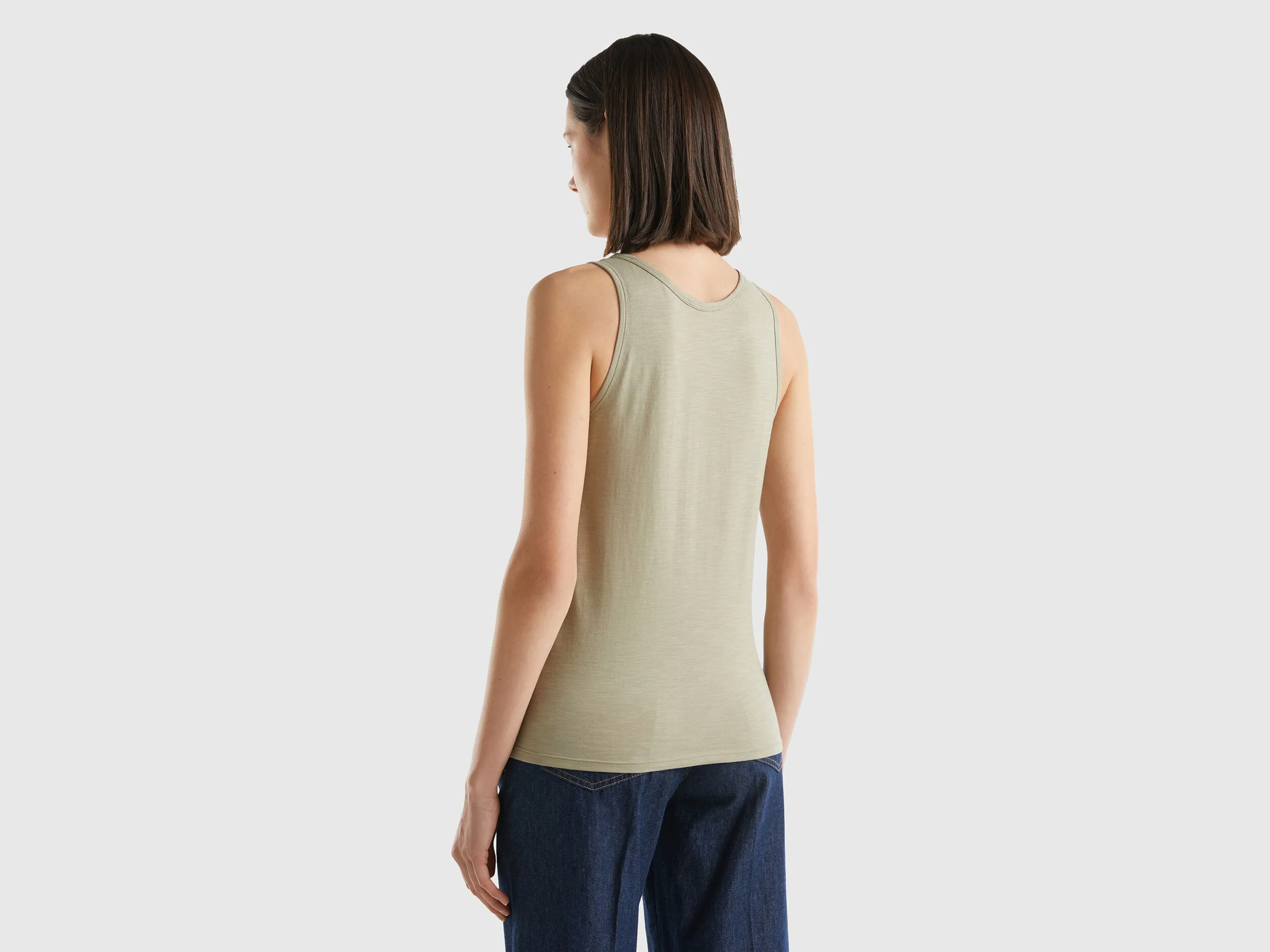 Camiseta de tirantes de algodón ligero