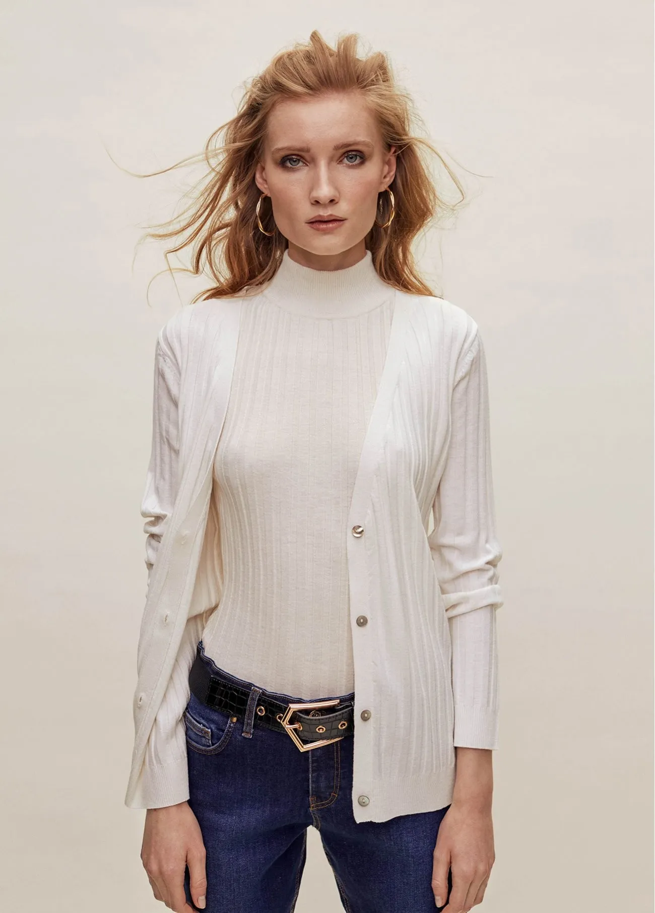 Chaqueta rib con detalle en strass Lola Casademunt
