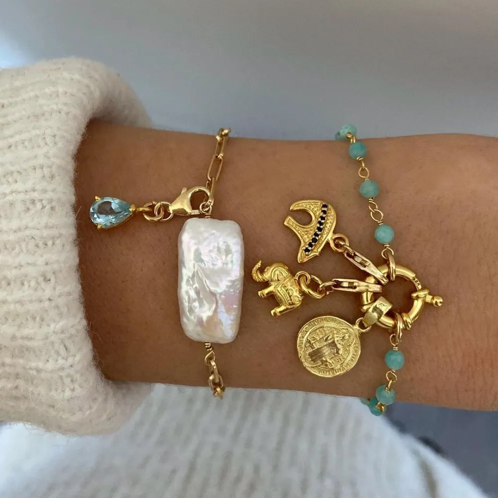 Charm Indian Oro