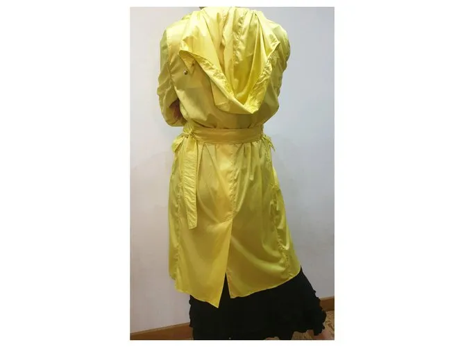 Chubasquero amarillo sportmax 