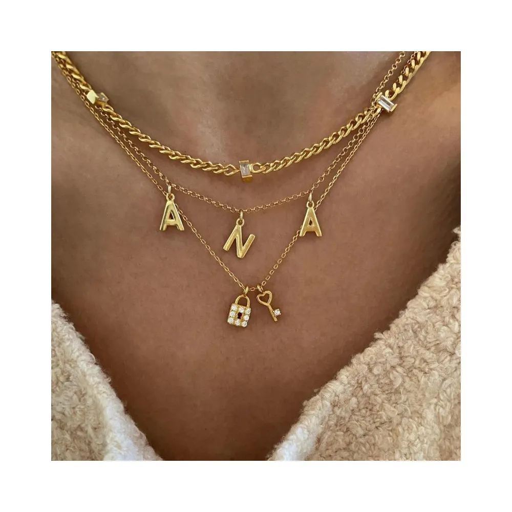 Collar Nombre Smooth Oro