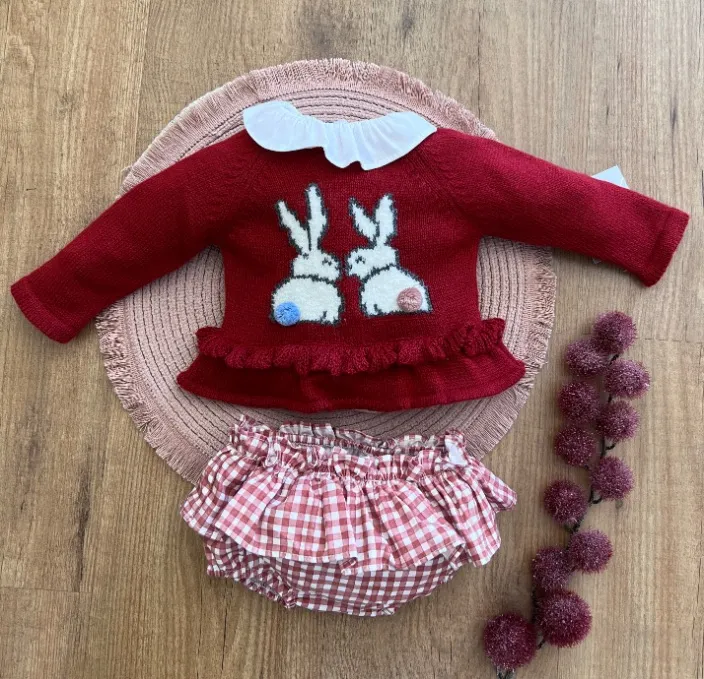 Conjunto bebé niña de tres piezas Colección Conejitos