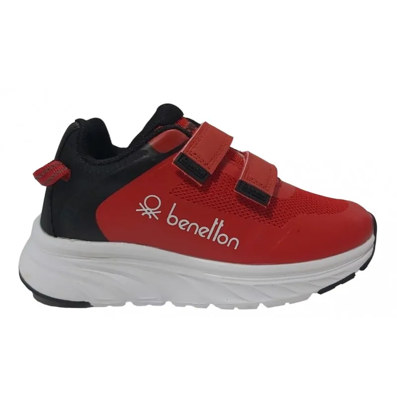 Deportivo Casual Niño Rojo-Negro. UNITED COLOURS OF BENETTON,