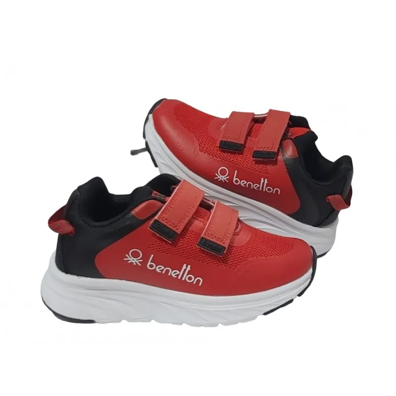 Deportivo Casual Niño Rojo-Negro. UNITED COLOURS OF BENETTON,