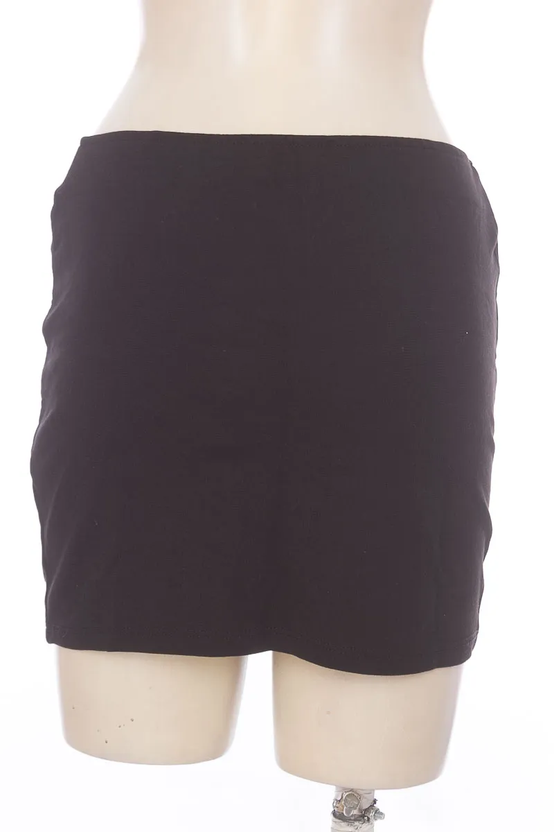 Falda color Negro - Bershka
