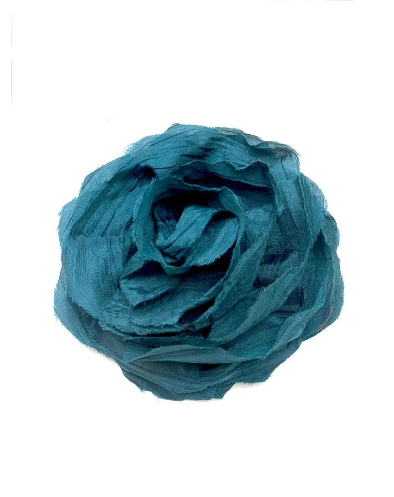 FLORES DE MUJER AZULES PETROLEO CON CIERRE DE BROCHE Y PINZA