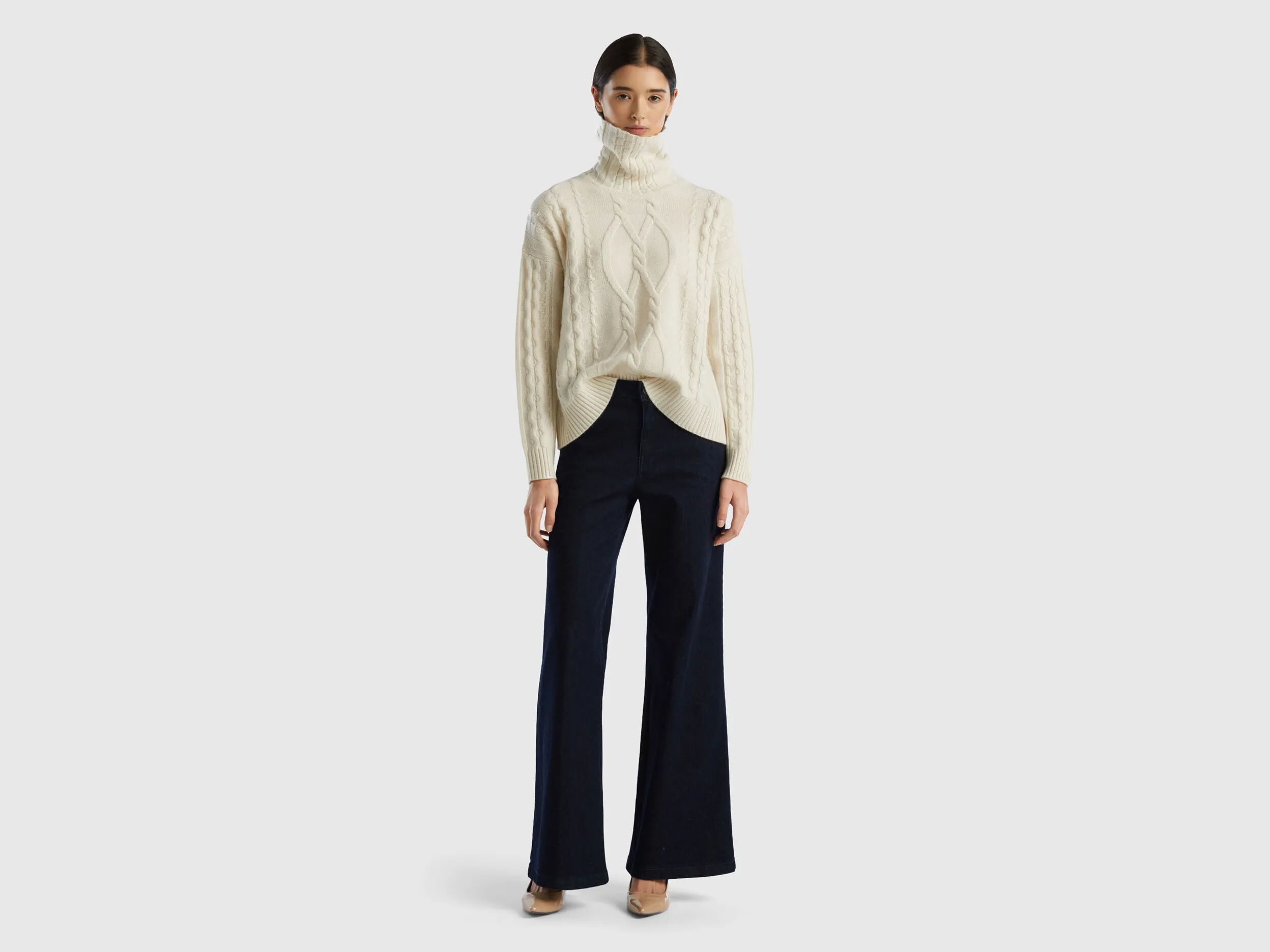 Jersey de ochos de 100 % cachemir con cuello cisne