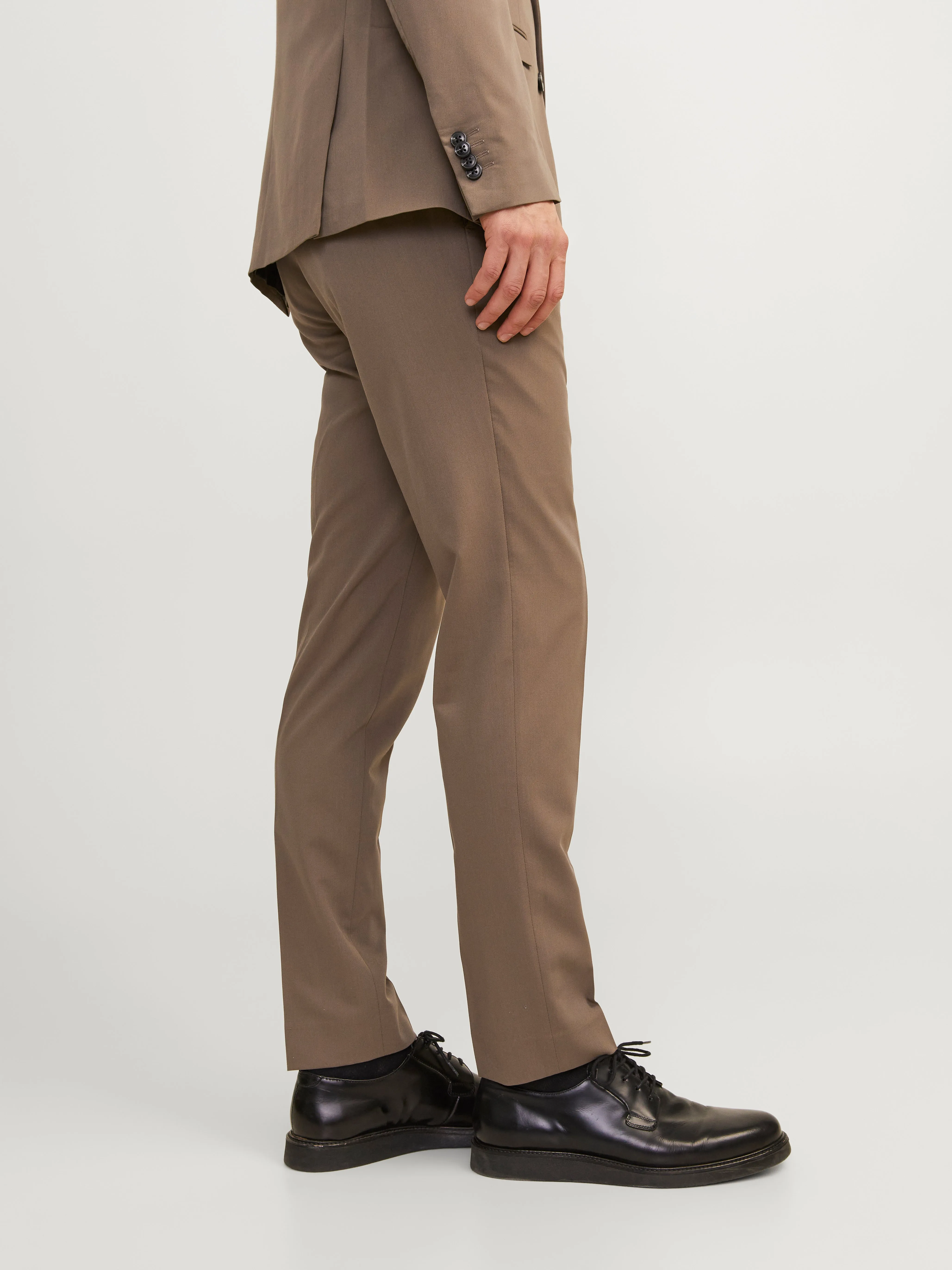 JPRFRANCO Pantalones de vestir Corte super slim | Marrón intermedio | Jack & Jones®