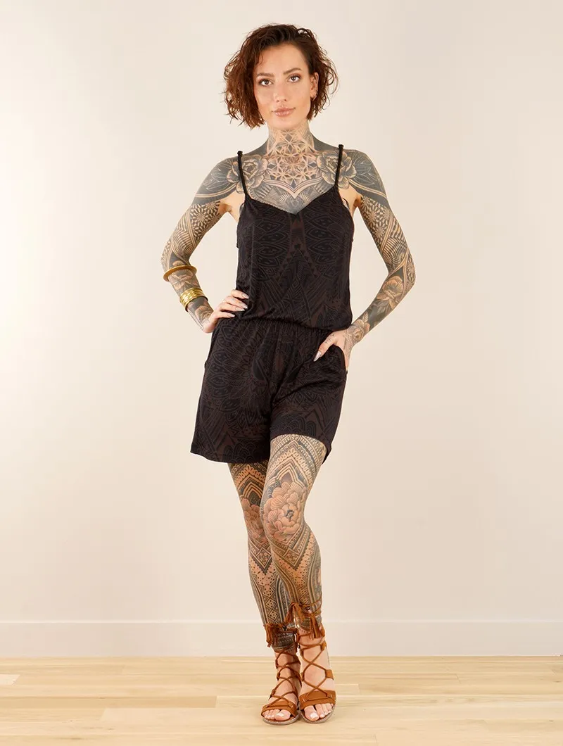 Mono short estampado con tirantes 