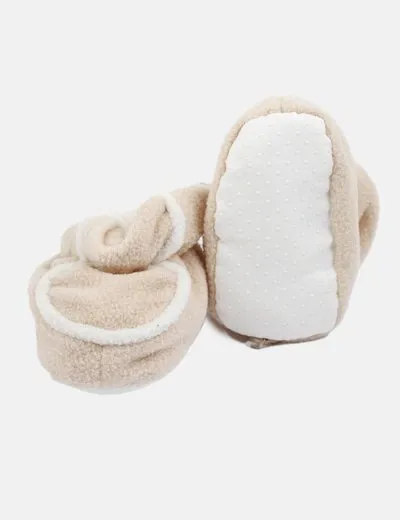 NoName Patuco borreguito beige detalles blancos