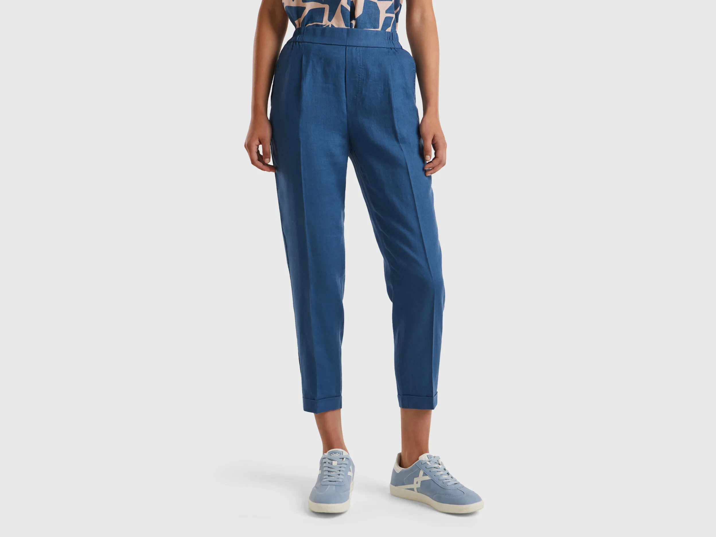 Pantalón regular fit de 100 % lino