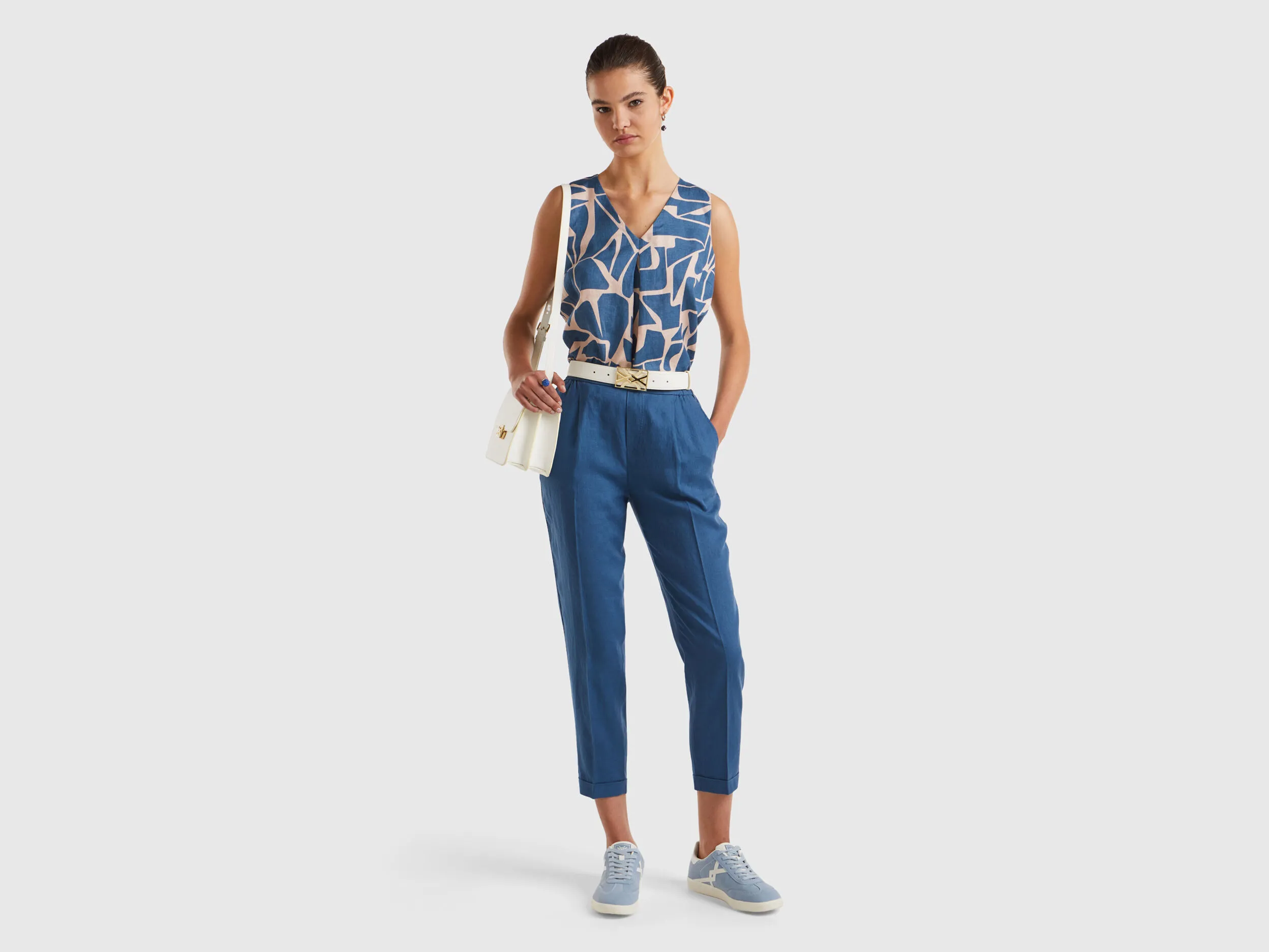 Pantalón regular fit de 100 % lino