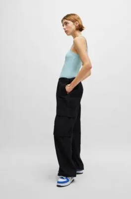 Pantalones oversize fit de estilo paracaídas en popelín de algodón