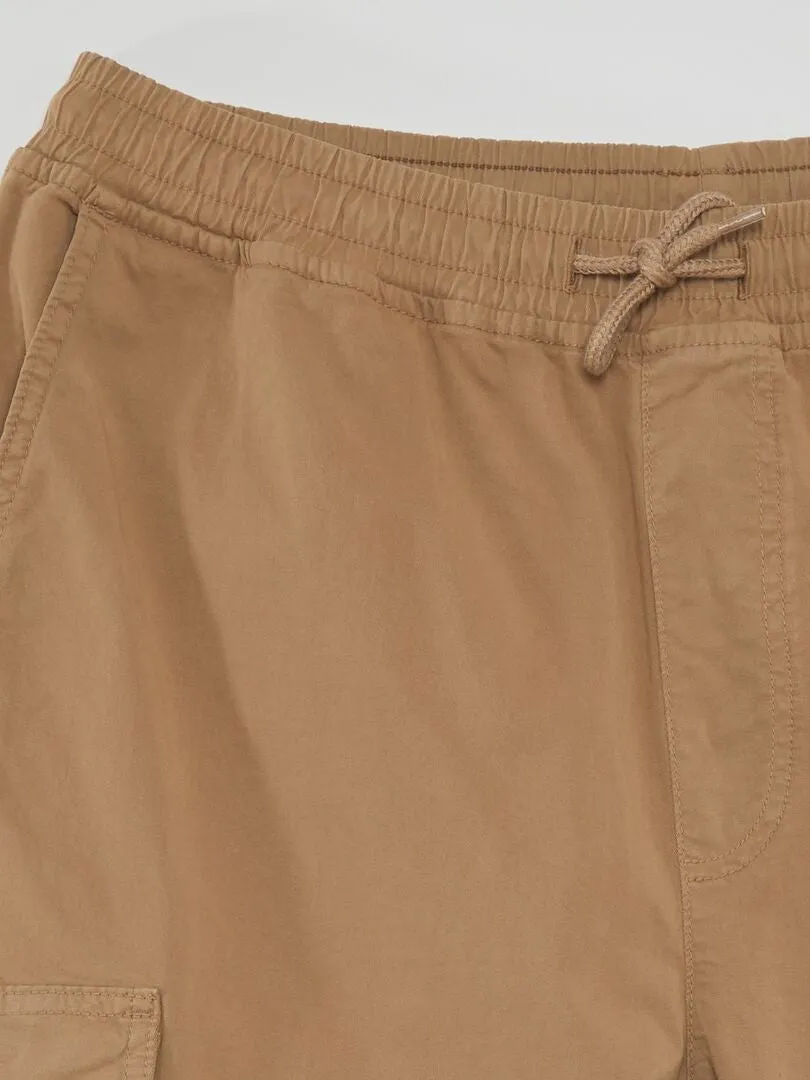 Pantalón con bolsillos en los laterales - BEIGE