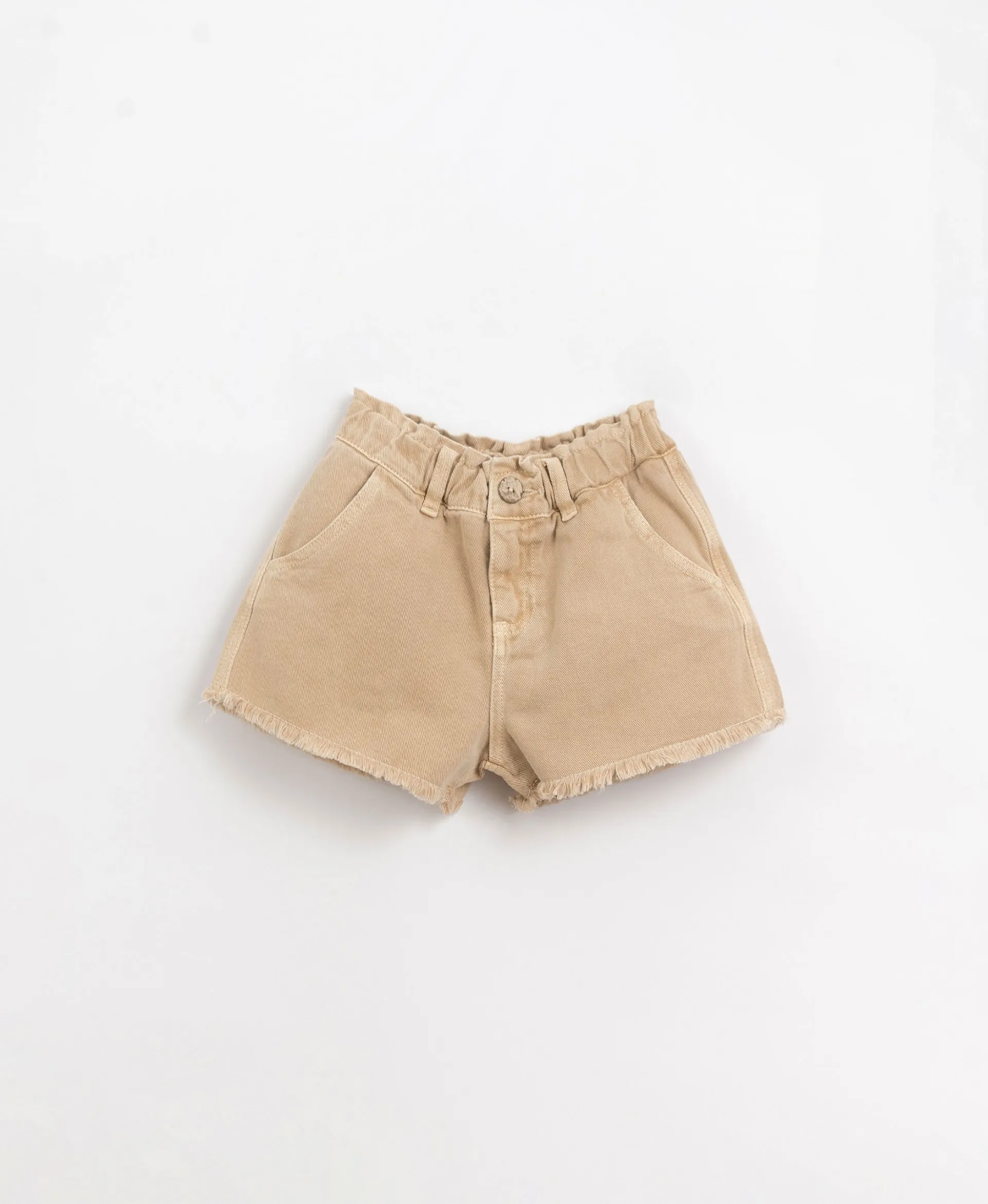 Pantalón corto con detalle deshilachado | Organic Care