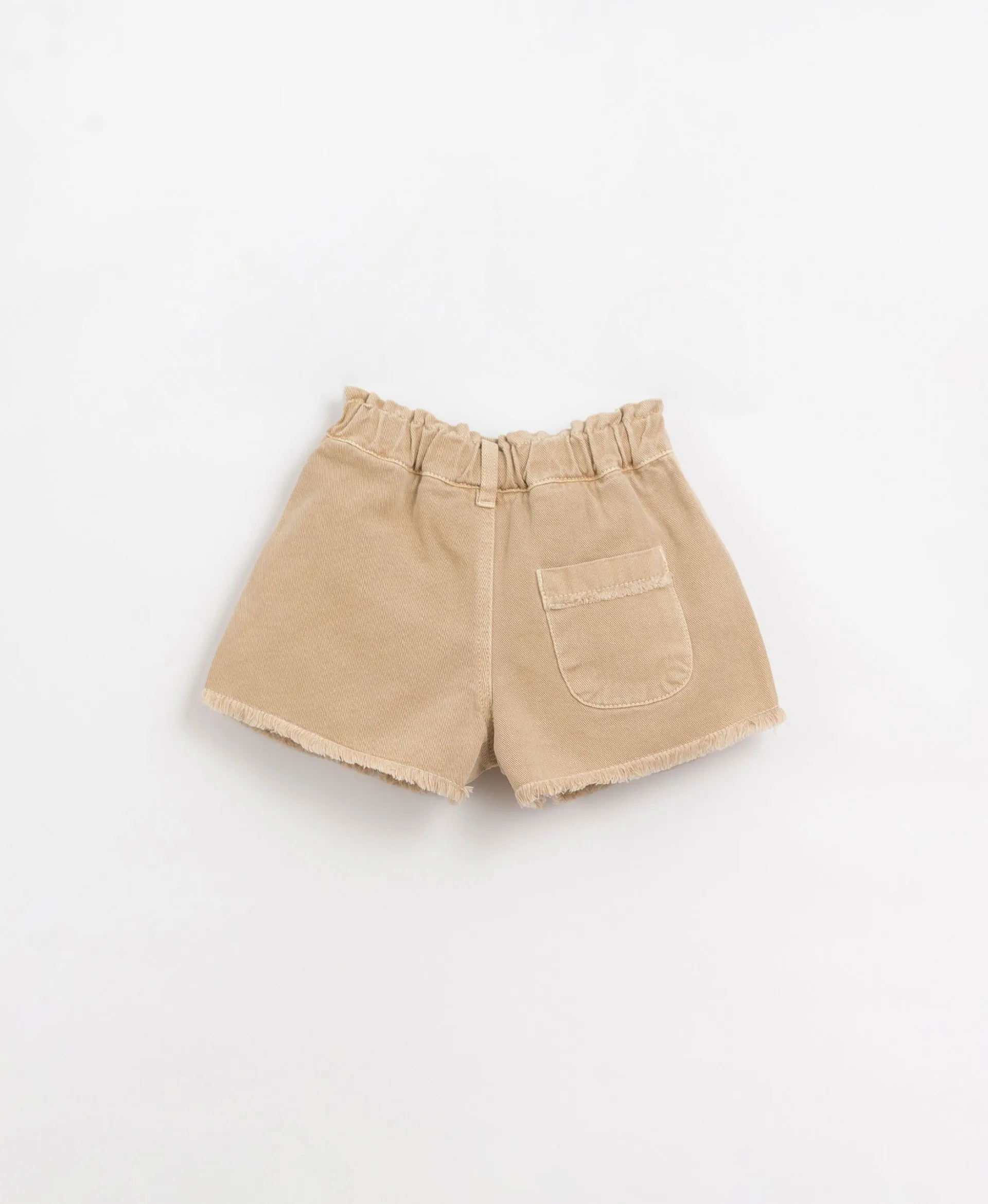 Pantalón corto con detalle deshilachado | Organic Care