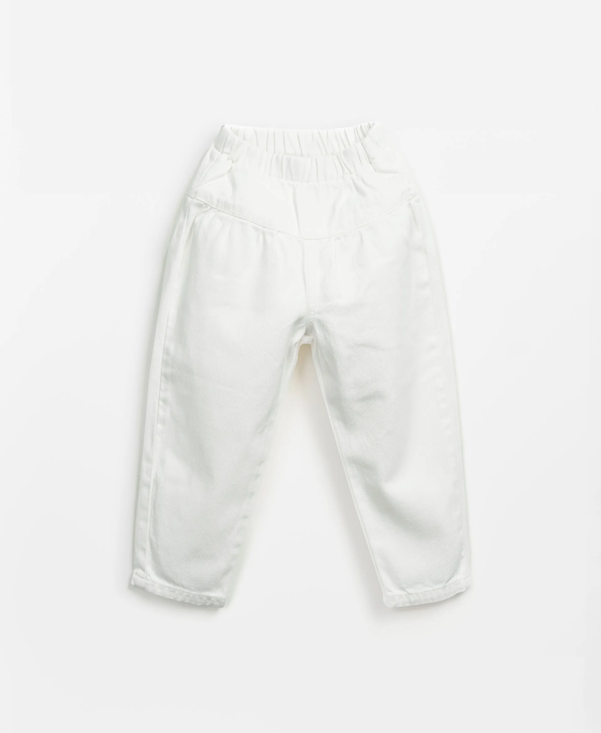 Pantalón de sarga con detalle fruncido en la pierna | Mother Lúcia
