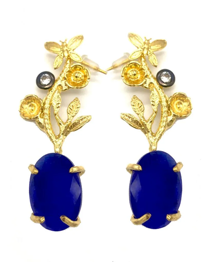 PENDIENTES AZULONES LARGOS BAÑADOS EN ORO CON FLORES Y MARIPOSAS PARA EVENTOS