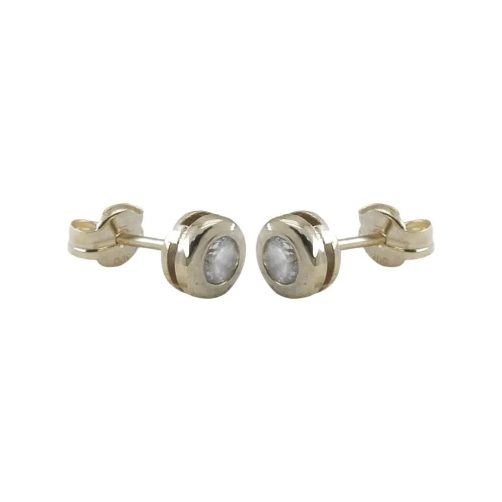 Pendientes de oro blanco 18k de chatón con circonita de 4mm y cierre de presión