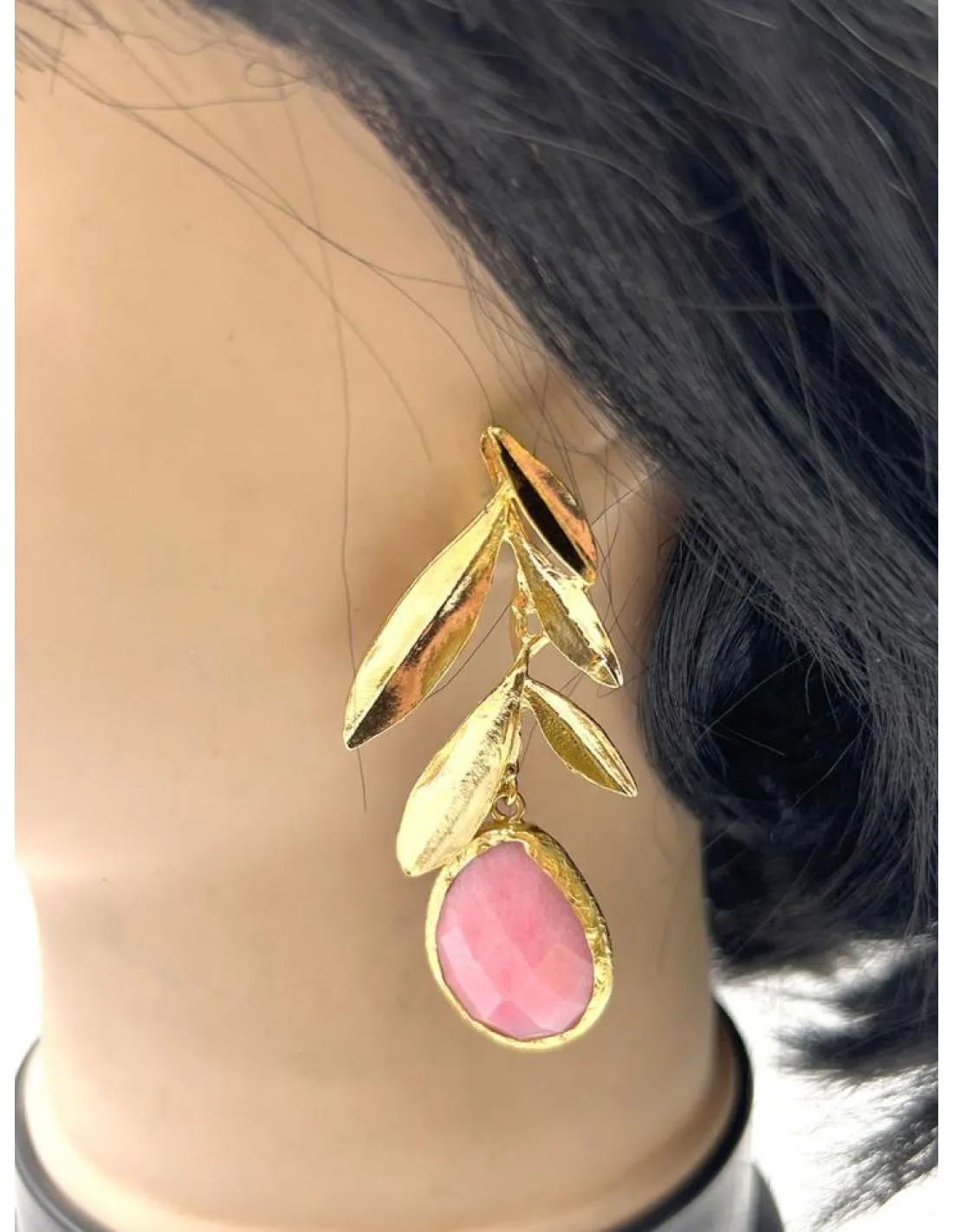 PENDIENTES LARGOS ROSAS CON HOJAS DORADAS PARA BODAS Y EVENTOS