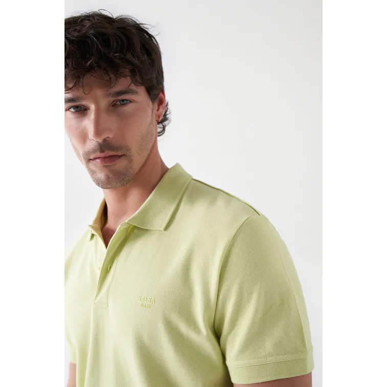 POLO CON DETALLE DE BRANDING HOMBRE SALSA