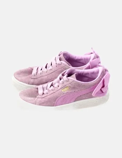 Puma Deportiva rosa detalle lazo
