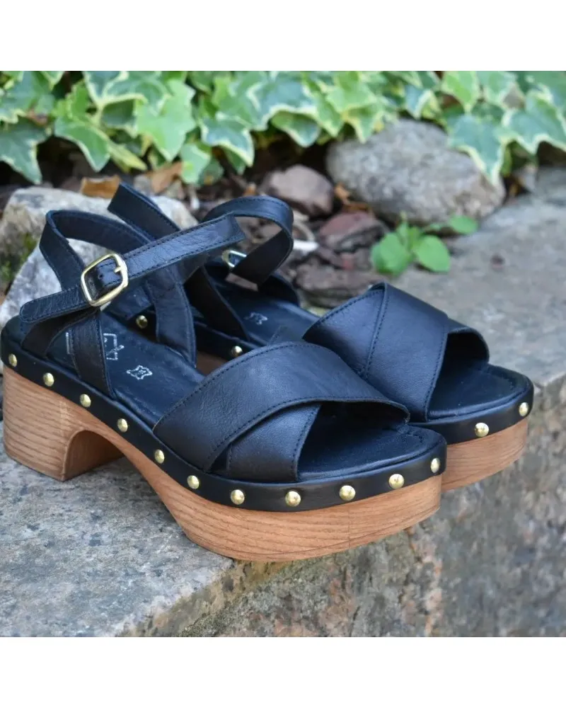 Sandalia de piel con plataforma de madera 22653