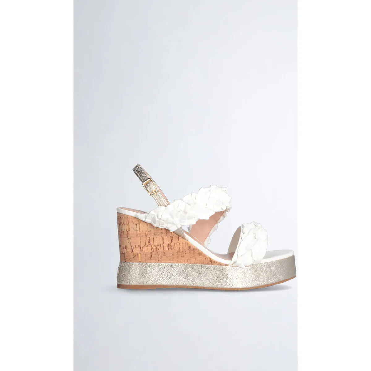 Sandalias de cuña con detalle cruzado plisado