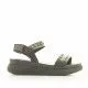 Sandalias plataformas Mjus de piel negras con tachuelas doradas y cierre de velcro
