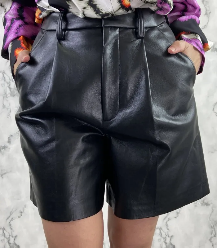 SHORT ANINE BING