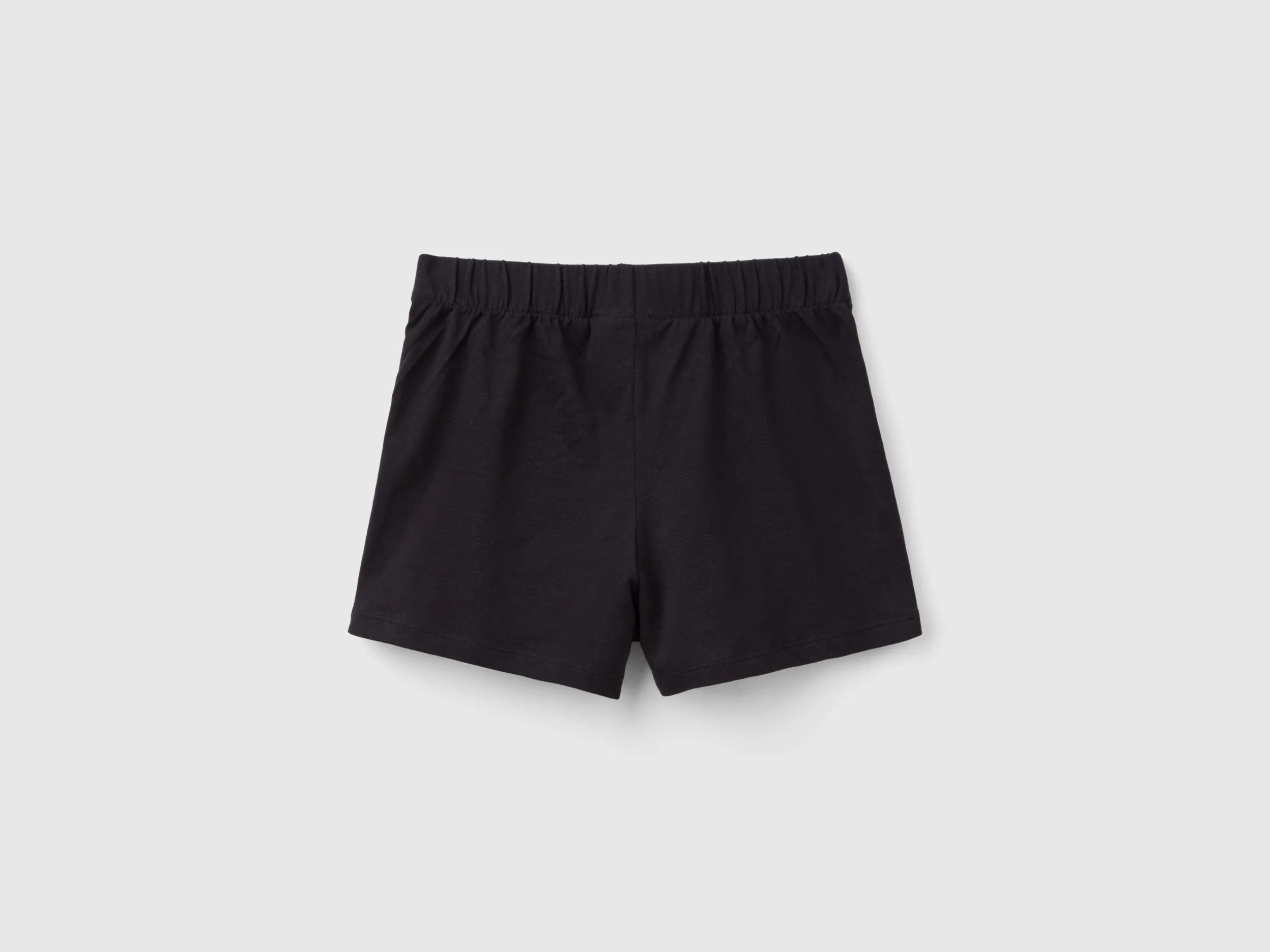Shorts con panel
