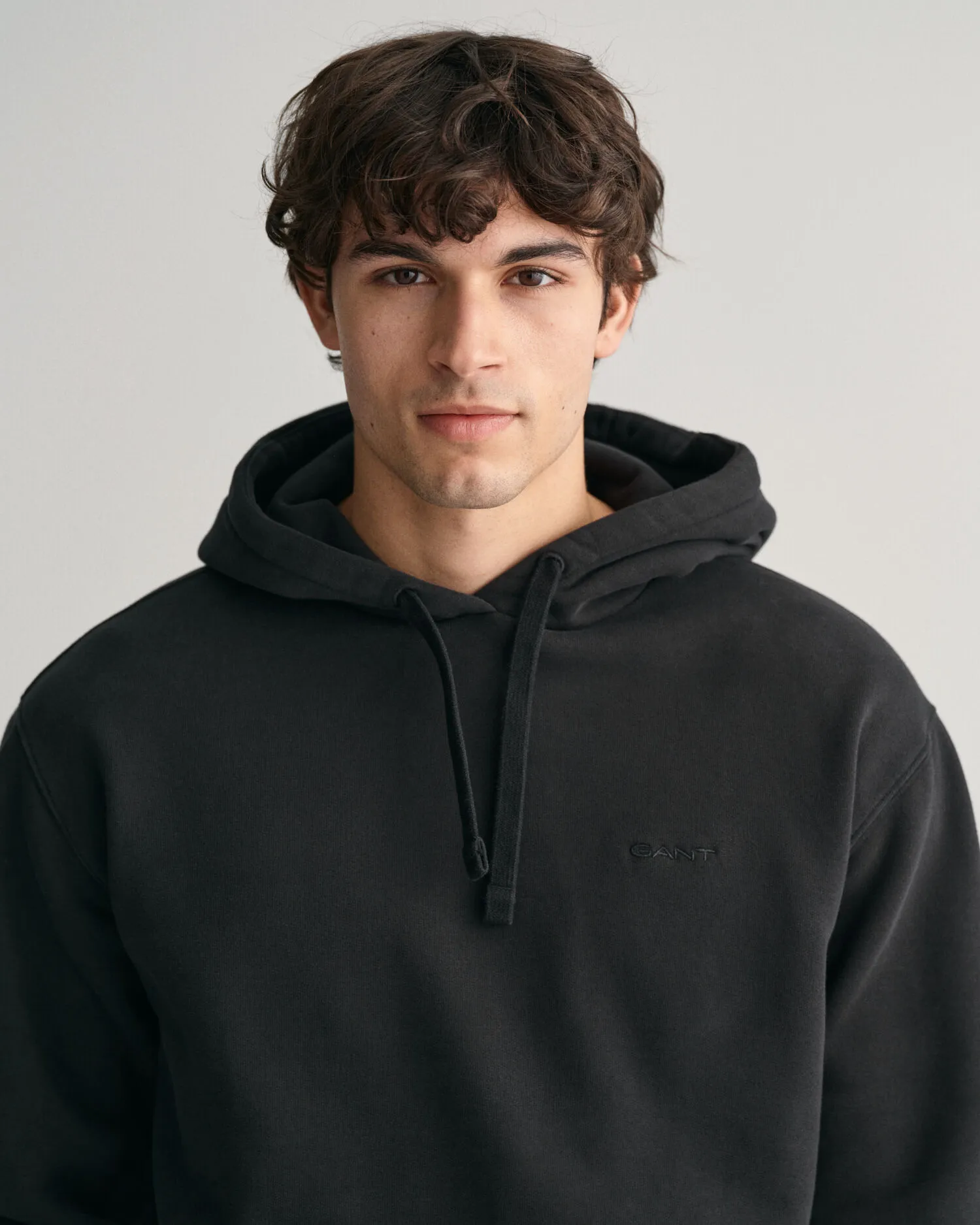 Sudadera con capucha con el logotipo GANT