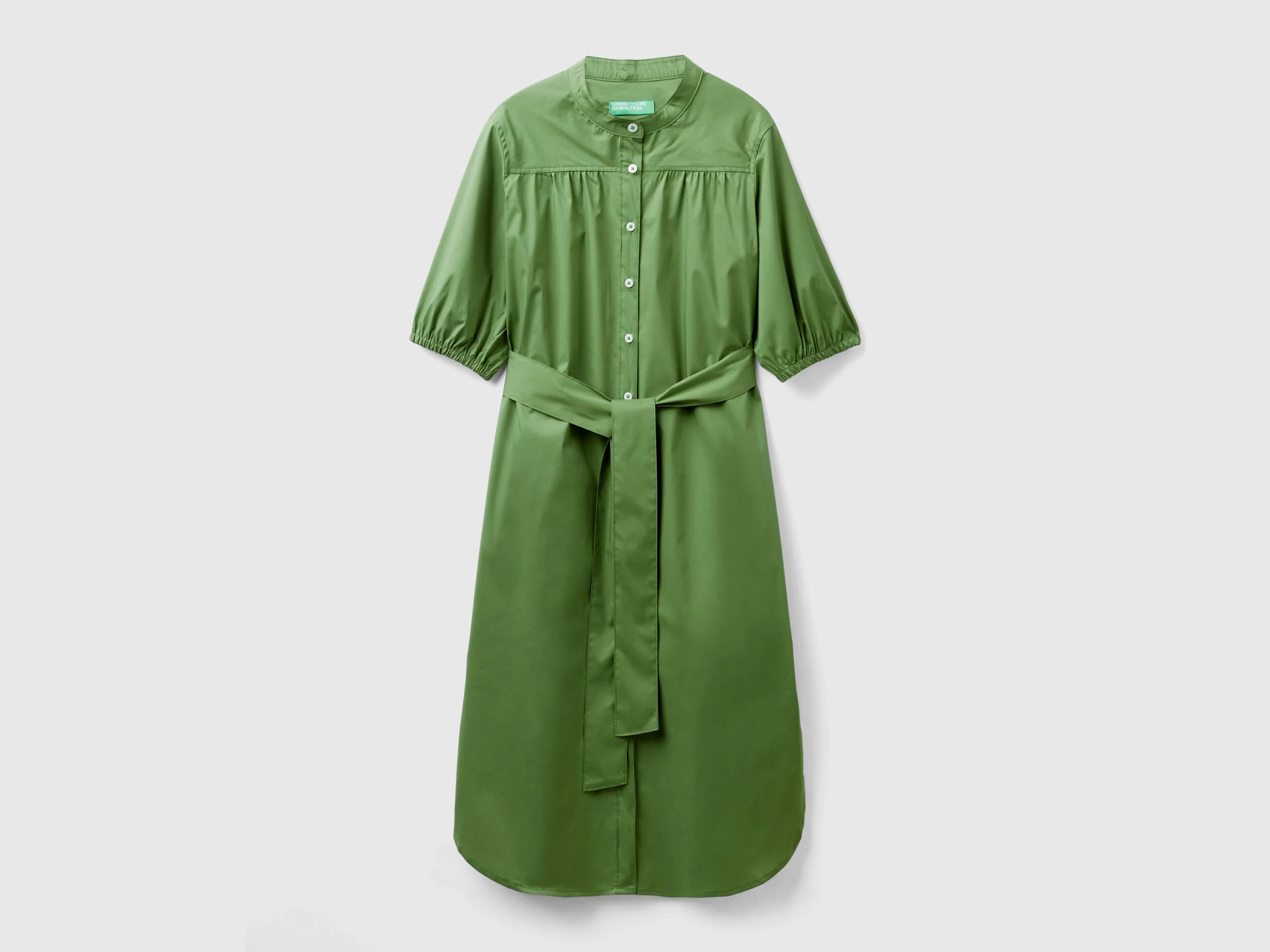 Vestido camisero midi con fajín