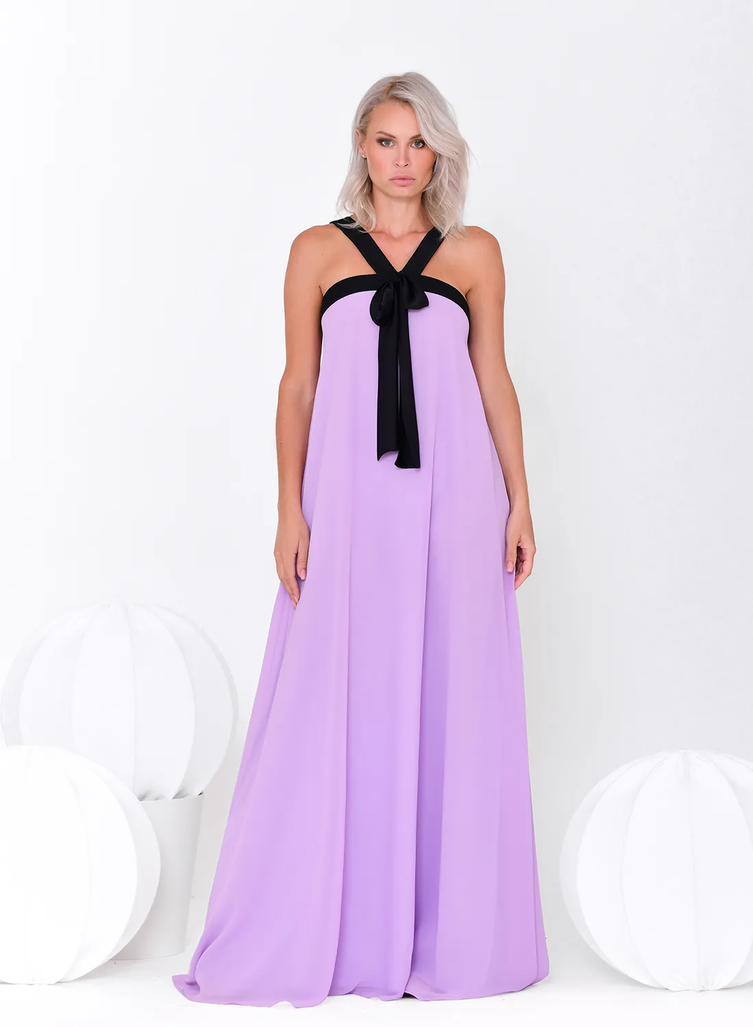Vestido de gasa largo con detalle moña