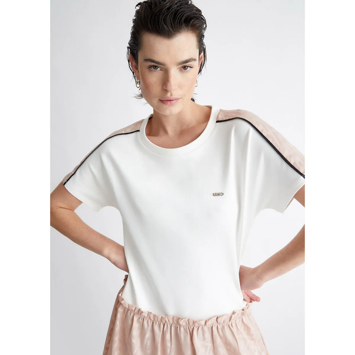Vestido de punto con logotipo