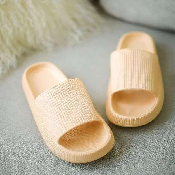 Zapatillas de confort con material de EVA Gredy: agarre óptimo, suela impermeable, escalones silenciosos