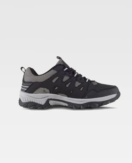 Zapato tipo trecking con cordones Suela de TPR Negro / Negro
