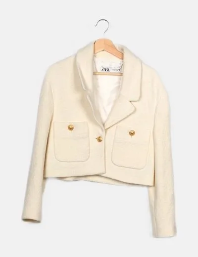 Zara Chaqueta blanca texturizada